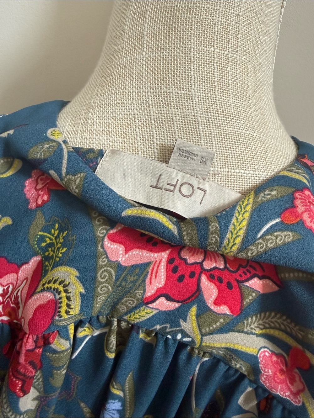 LOFT Teal Floral V-Neck Blouse - Picture 8 of 8